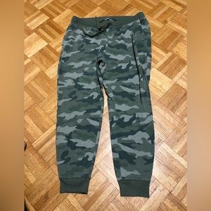 Old navy Camo joggers